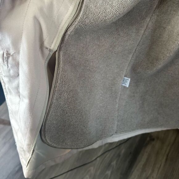 Draft Listing  - Picture 3 of 6